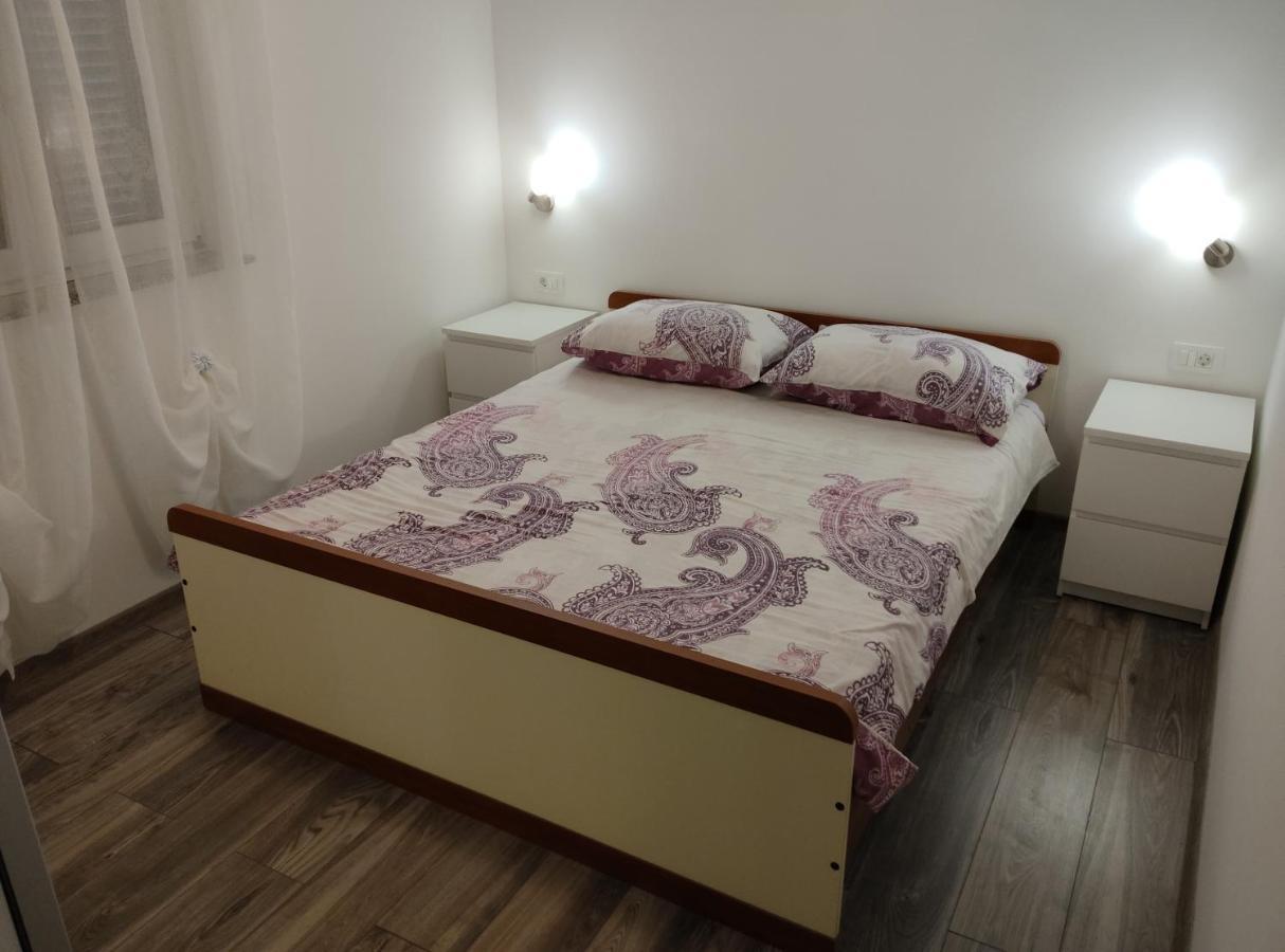 Apartman Meld Vrh  エクステリア 写真